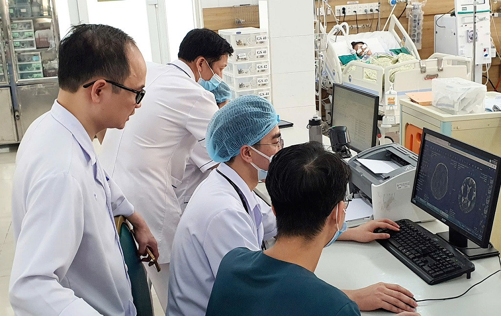 Đề xuất tăng lương cơ sở 8%: Thu nhập bác sĩ có thể vượt 20 triệu đồng/tháng từ 1/7/2026