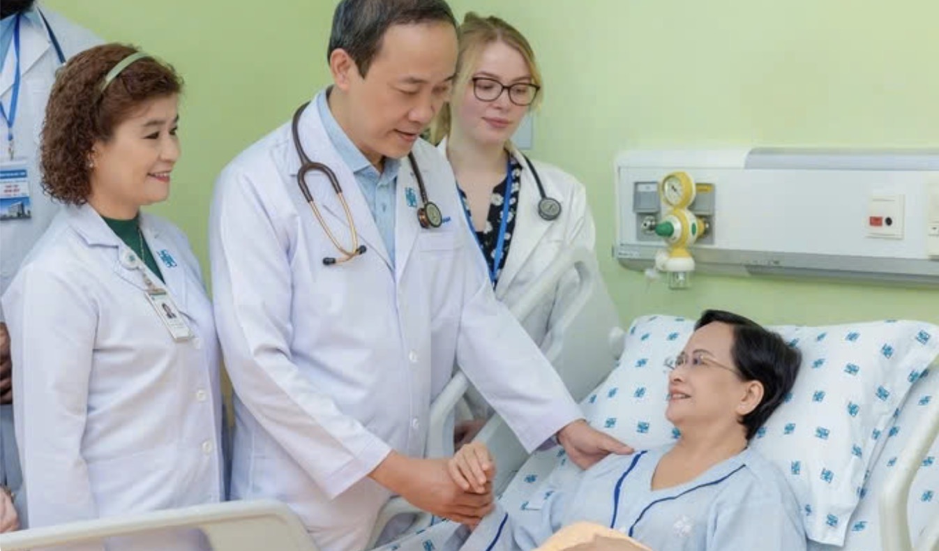 BV ĐHYD TPHCM tuyển dụng Bác sĩ Lão khoa - Tháng 4/2026