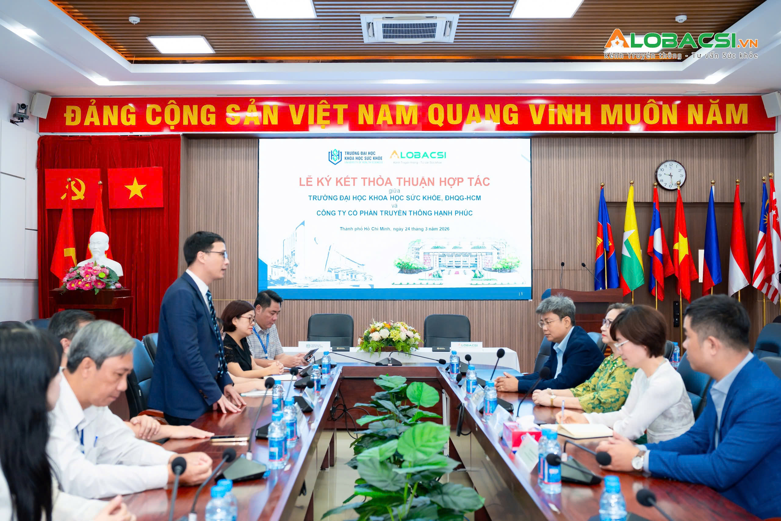 AloBacsi ký hợp tác với ĐH Khoa học Sức khỏe 4.jpg