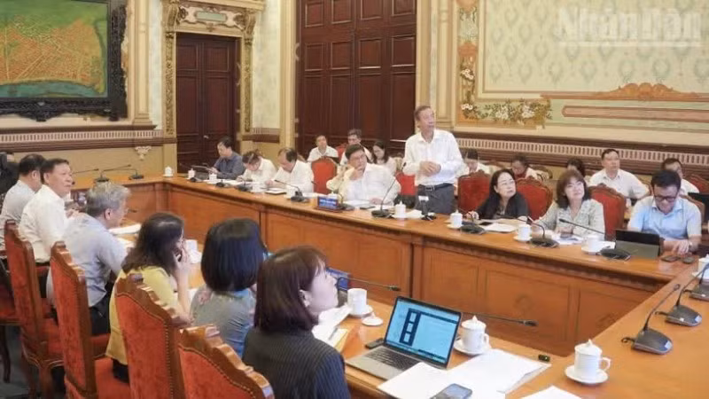 TPHCM đẩy mạnh Nghị quyết 72: Tái cấu trúc y tế cơ sở, mở rộng tầm soát toàn dân