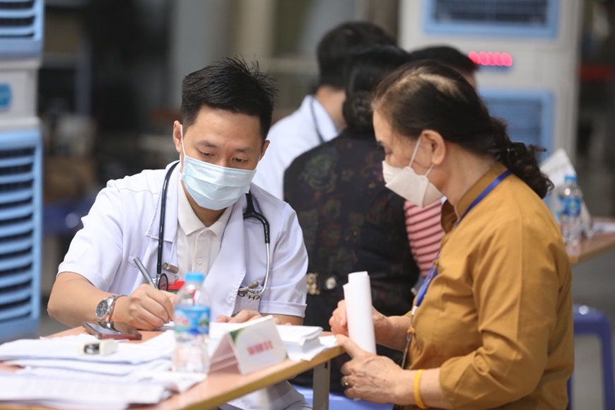 Đề xuất quy định hồ sơ, trình tự, thủ tục cấp mới giấy phép hành nghề khám, chữa bệnh