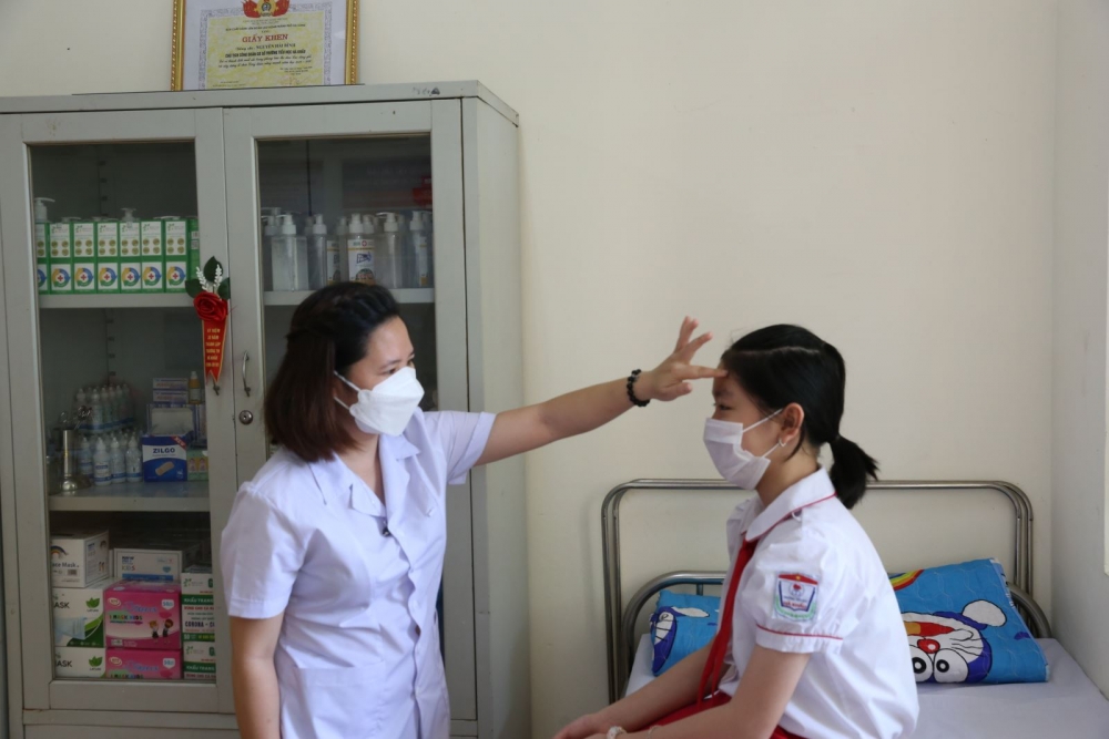 Đề xuất nhân viên y tế trường học được hưởng phụ cấp ưu đãi nghề 30% từ năm 2026
