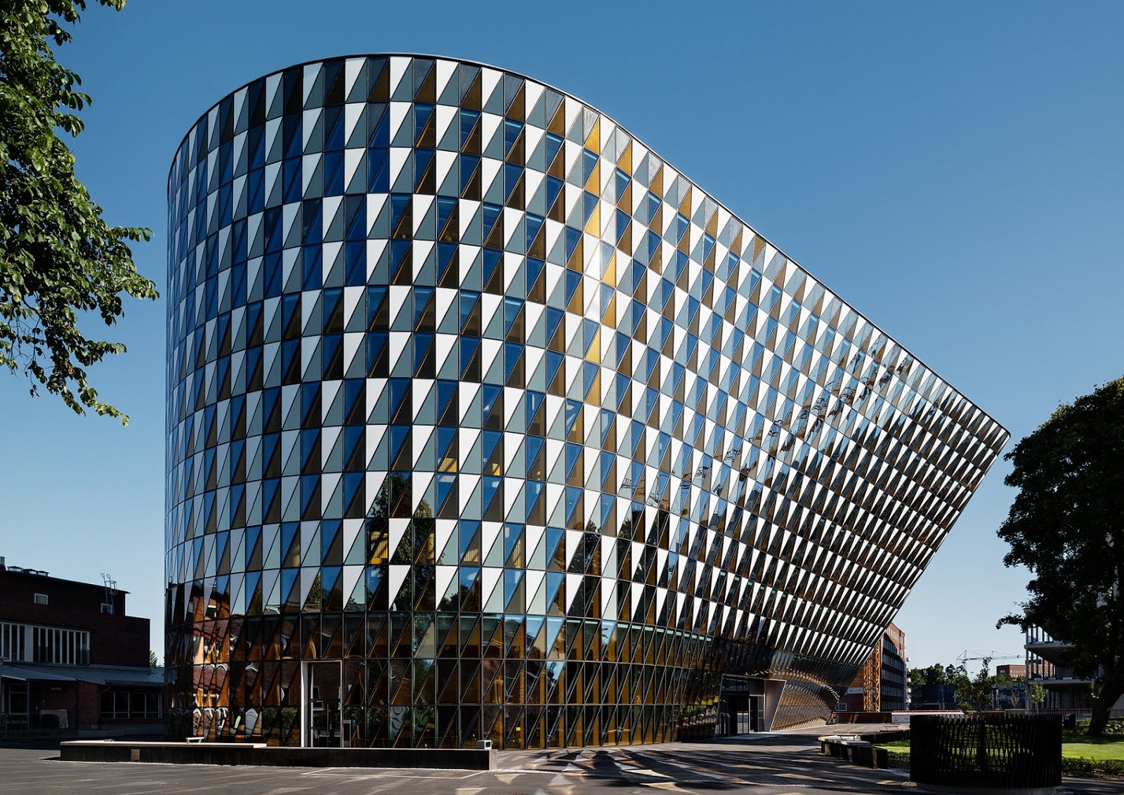 Karolinska Institutet .jpg