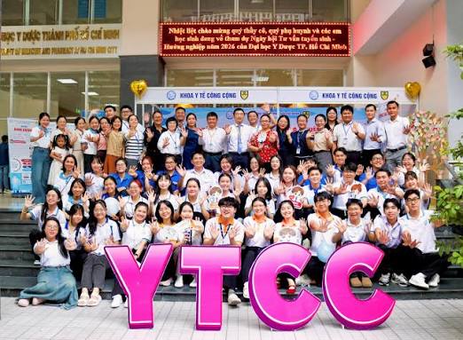 Ngành Y tế Công cộng - Khi chăm sóc sức khỏe không chỉ bắt đầu từ bệnh viện