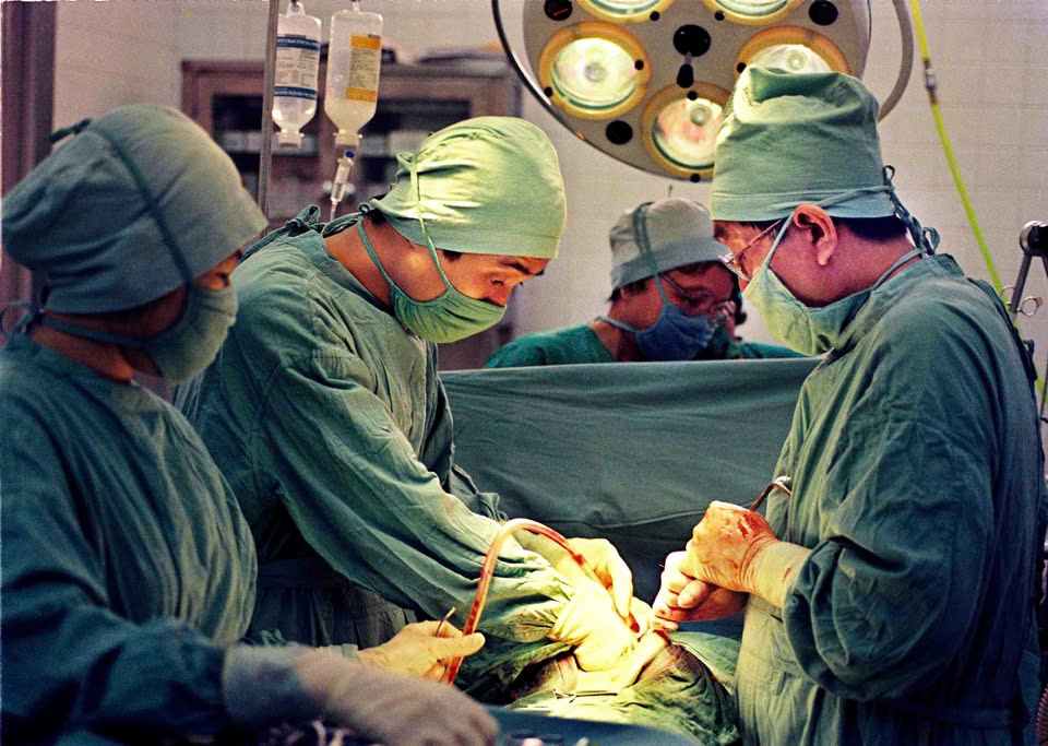 Nhà giáo nhân dân, GS.TS.BS Nguyễn Đình Hối Người kiến tạo di sản của tri thức, quản trị và nhân ái