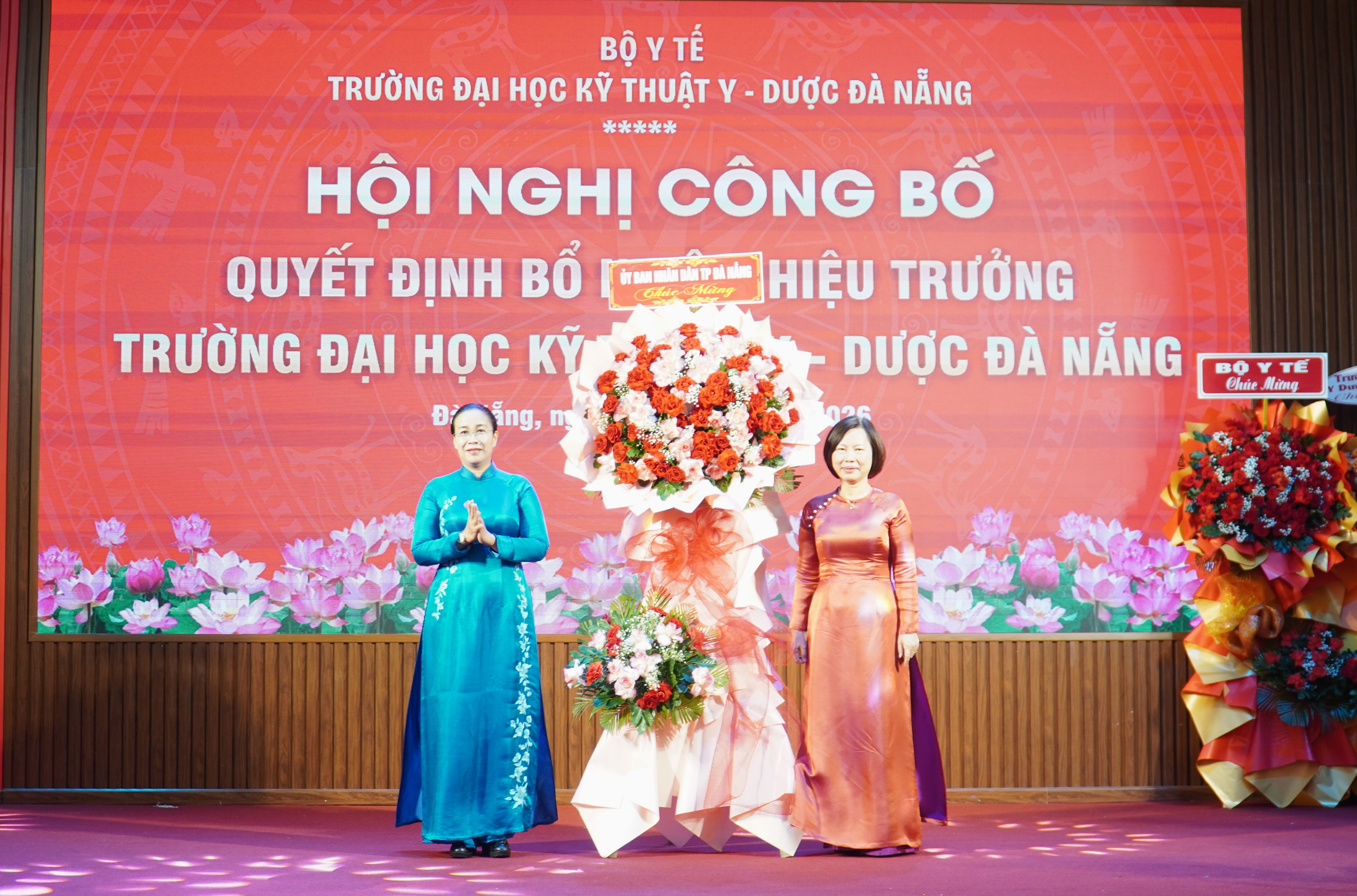 PGS.TS Lê Thị Thúy giữ chức Hiệu trưởng Trường Đại học Kỹ thuật Y - Dược Đà Nẵng