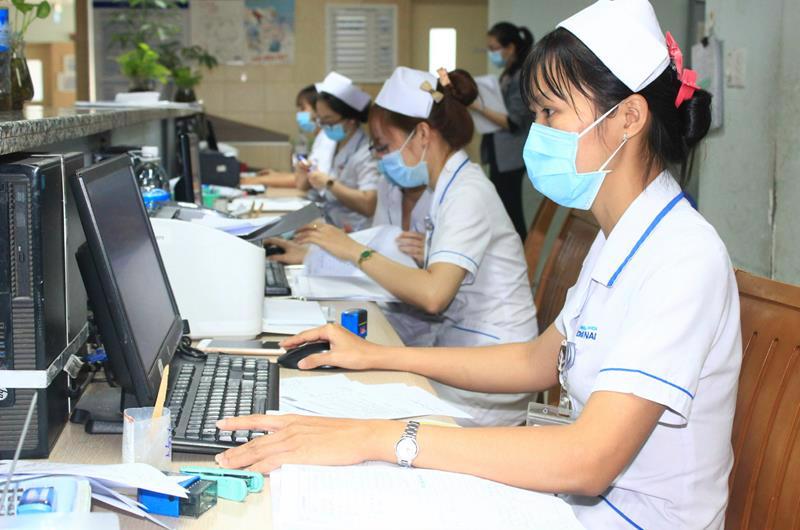 Dự kiến phân cấp thẩm quyền tuyển dụng, quản lý công chức, viên chức của Bộ Y tế