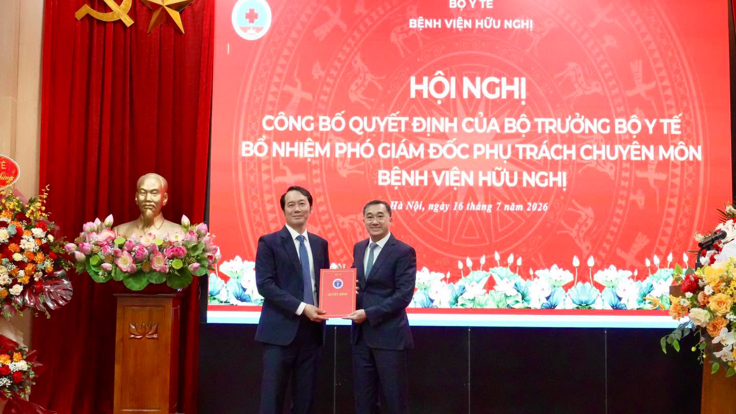 Bệnh viện Hữu Nghị bổ nhiệm BS.CK2 Trần Đăng Khoa làm Phó Giám đốc phụ trách chuyên môn